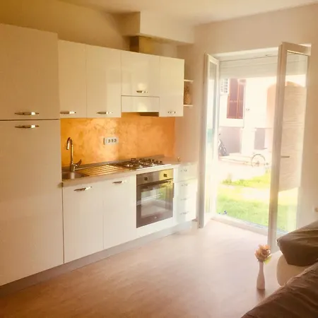 Hotel Colors Of Where The Sea Is Near By