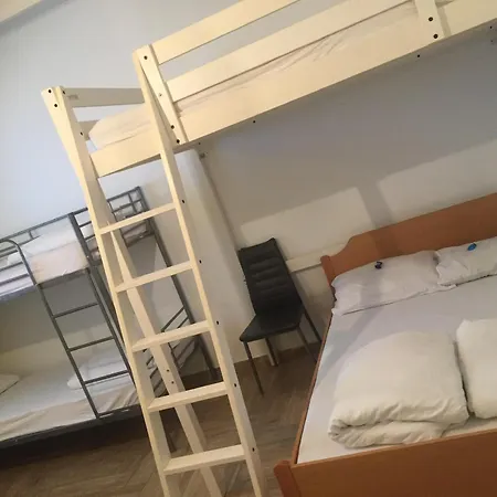 Отель Colors Of Where The Sea Is Near By 2*