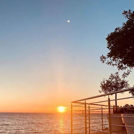 Отель Colors Of Where The Sea Is Near By Копер