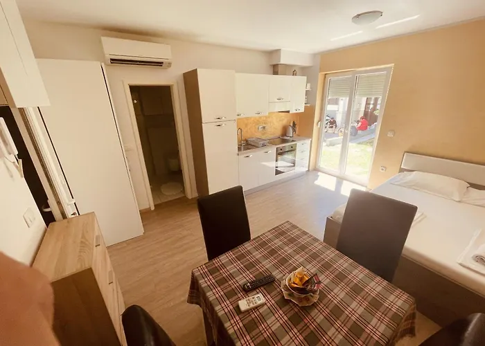 ホテル Colors Of Where The Sea Is Near By コペル