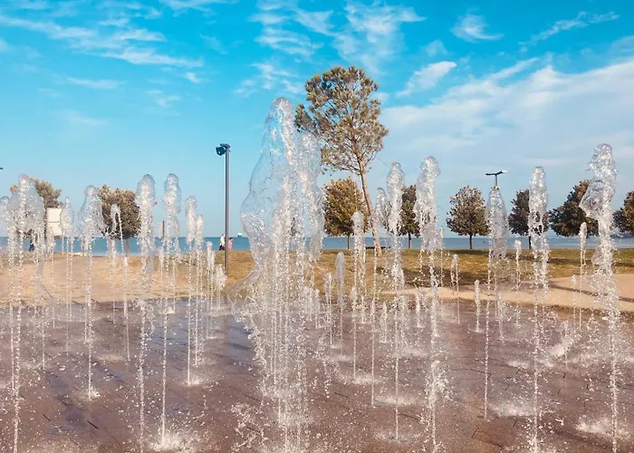 ホテル Colors Of Where The Sea Is Near By 2*