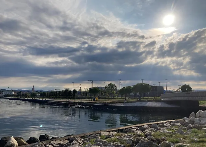 Colors Of Where The Sea Is Near By ホテル コペル